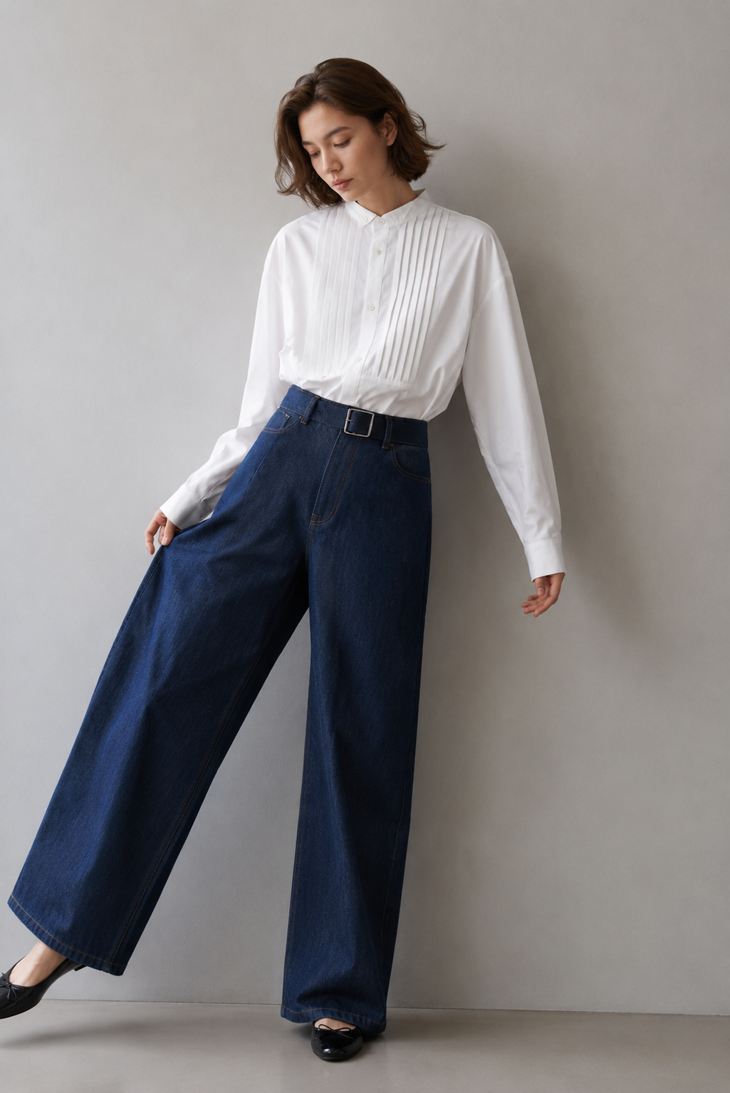 V-Neck Frill Sleeveless Shirt