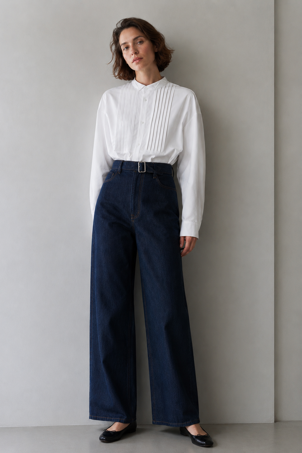 V-Neck Frill Sleeveless Shirt
