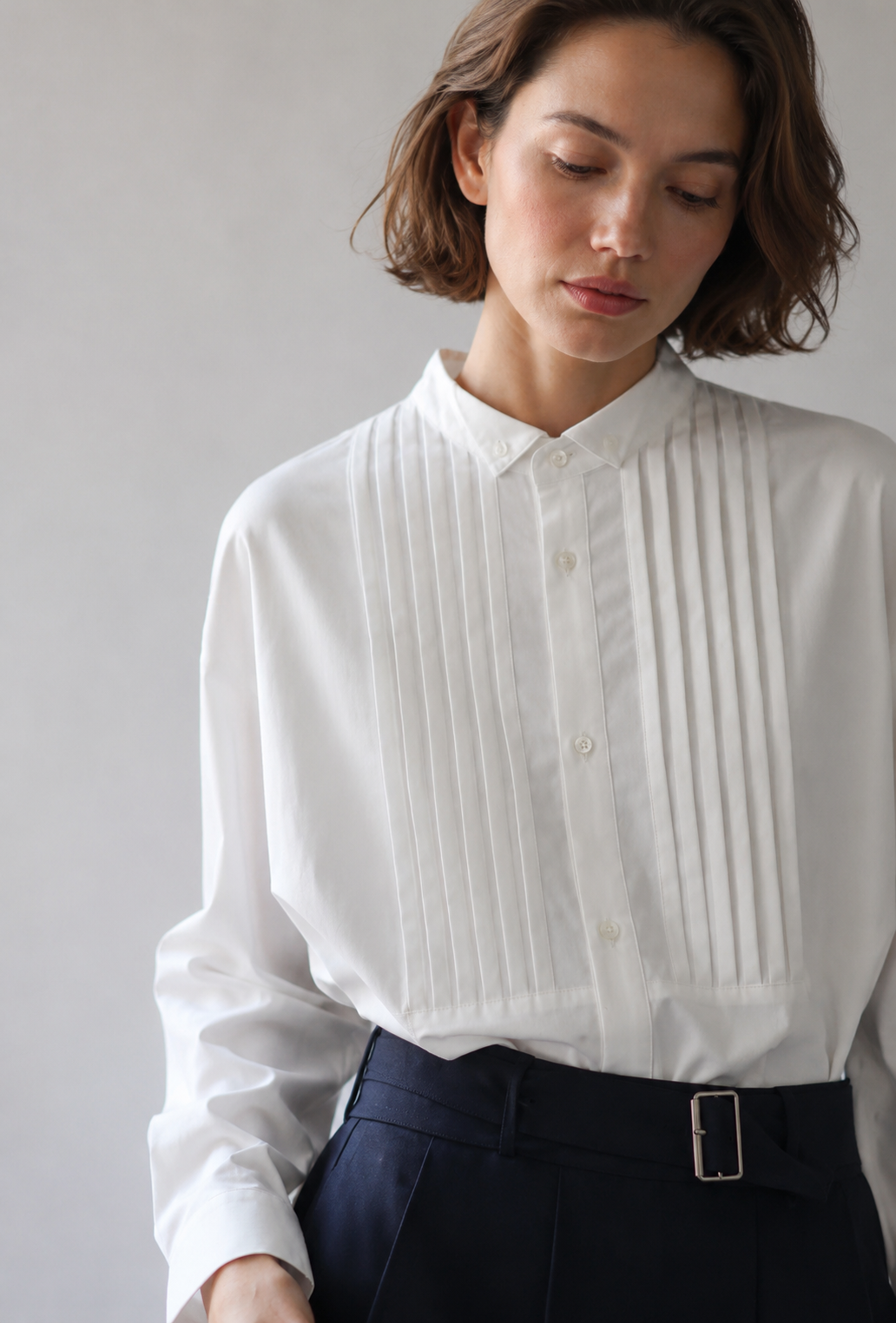 V-Neck Frill Sleeveless Shirt
