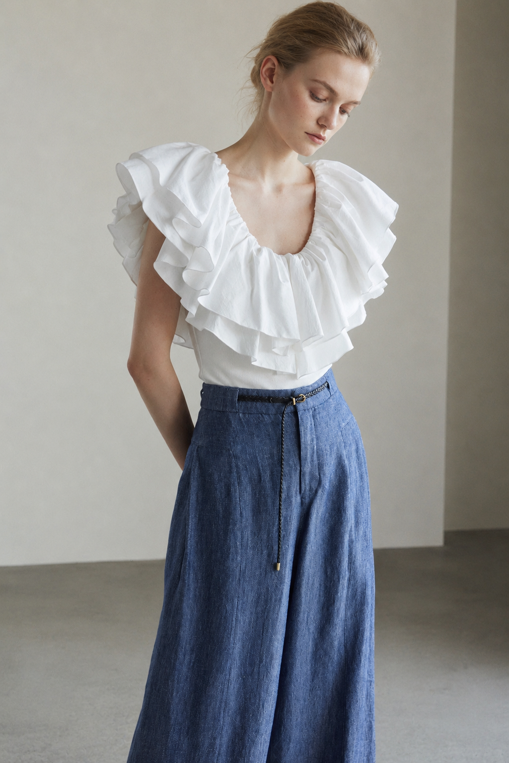 Waist-cinched denim shirt