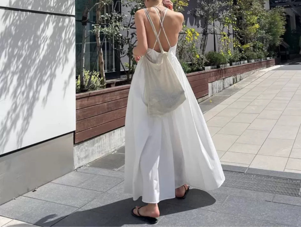 ハイウエストホルダーネックワンピース – arumotom