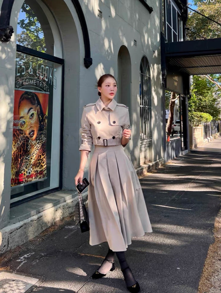 トレンチAラインスカートセットアップ