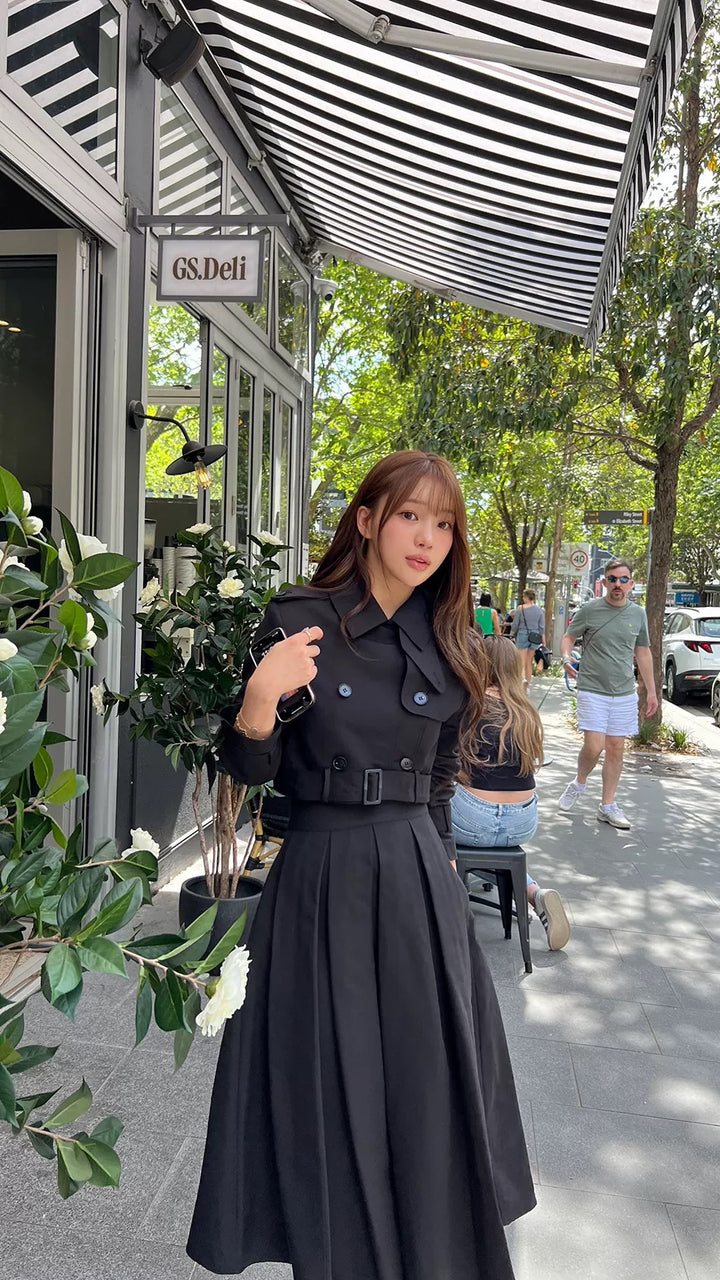 トレンチAラインスカートセットアップ